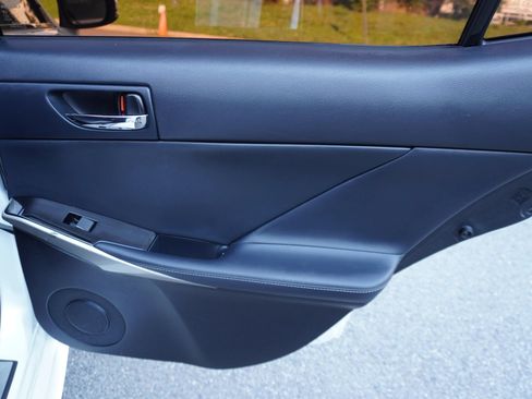 Used 2016 Lexus IS 200t RWD image 25