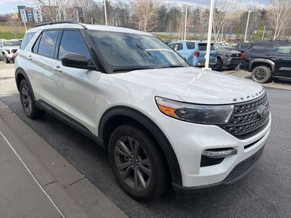 Used 2022 Ford Explorer XLT w/ Equipment Group 202A