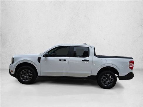 Used 2025 Ford Maverick XLT w/ Equipment Group 302A AWD/4WD image 9