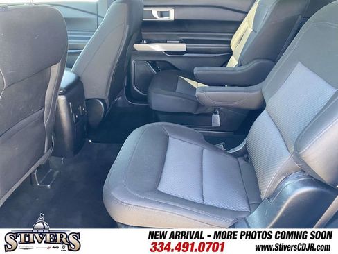 Used 2022 Ford Explorer XLT image 46