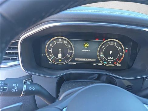 Used 2026 Jaguar F-PACE R-Dynamic S AWD/4WD image 17