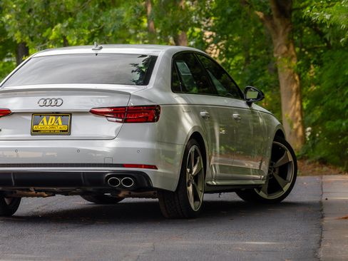 Used 2019 Audi S4 Premium Plus AWD/4WD image 30