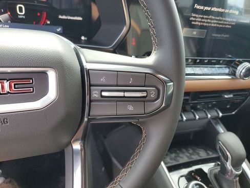 New 2026 GMC Canyon AT4 image 28