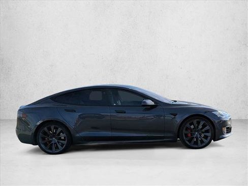 Used 2018 Tesla Model S P100D image 4