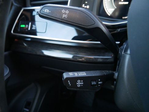 Certified 2025 Audi Q8 Prestige w/ Prestige Package image 26