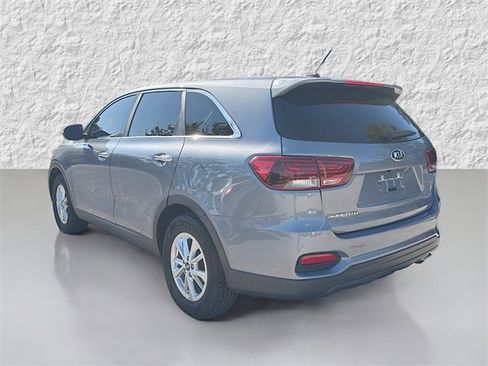 Used 2020 Kia Sorento L image 5