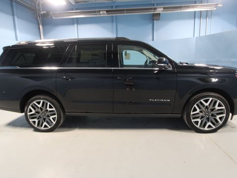 New 2026 Ford Expedition Max Platinum w/ Platinum Ultimate Package AWD/4WD image 35