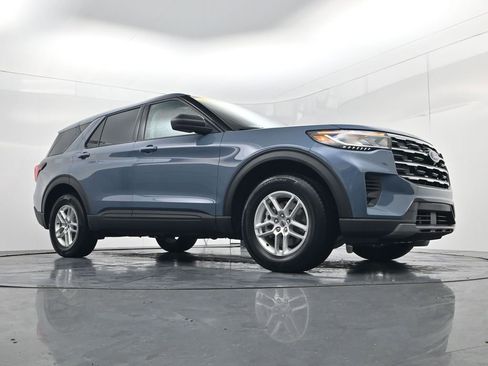 Used 2026 Ford Explorer Active image 47