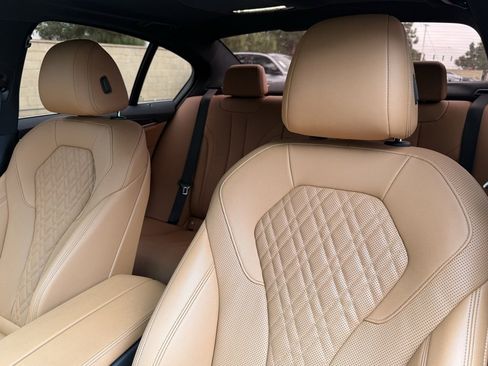 Certified 2023 BMW 530e w/ Convenience Package image 20