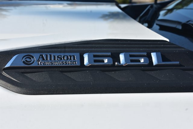 Used 2025 Chevrolet Silverado 2500 LT w/ Convenience Package AWD/4WD image 14