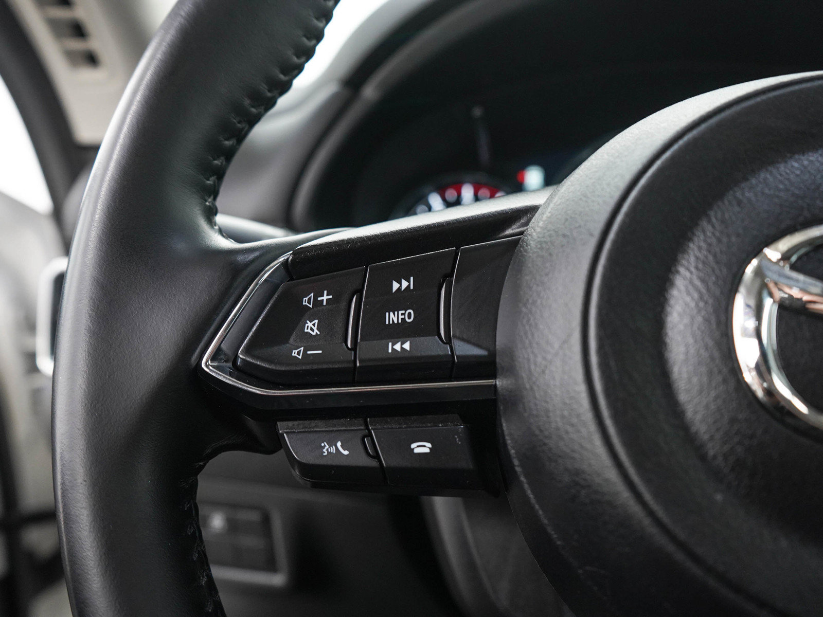 Used 2023 MAZDA CX-5 AWD 2.5 S w/ Premium Package image 26
