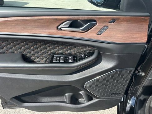 Used 2025 Jeep Grand Cherokee L Summit w/ Obsidian Package image 30