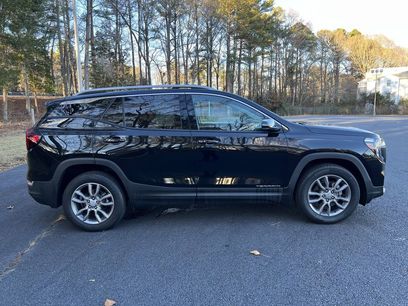 Used 2024 GMC Terrain SLT