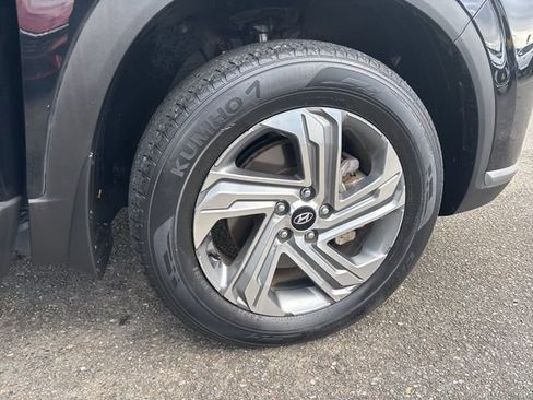 Used 2023 Hyundai Santa Fe SEL image 7