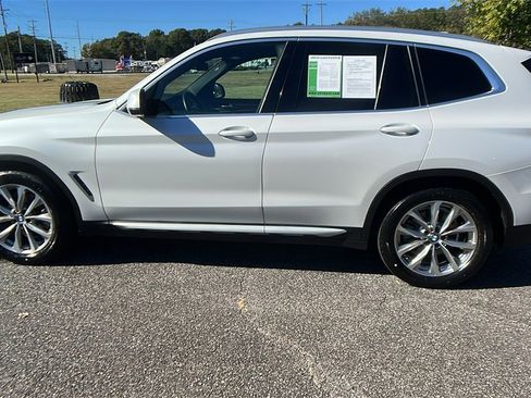 Used 2019 BMW X3 sDrive30i w/ Premium Package image 8