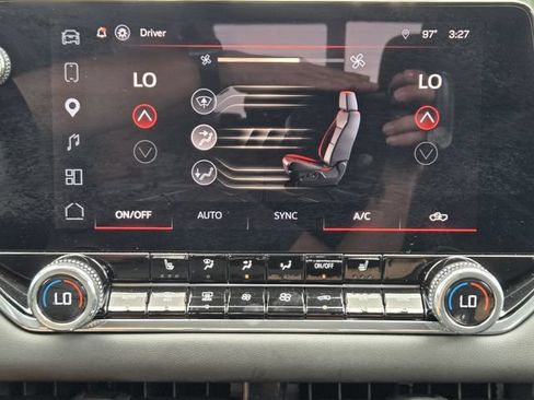 Used 2025 GMC Canyon Elevation w/ Convenience Package RWD image 18