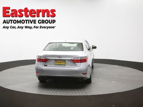 Used 2015 Lexus ES 350 w/ Luxury Package FWD image 41