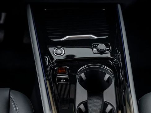 New 2026 Audi Q3 quattro 2.0T AWD/4WD image 21