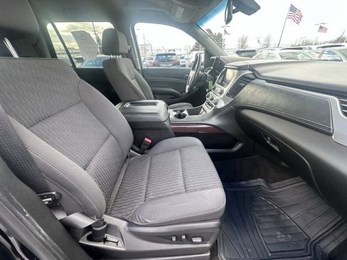 Used 2018 GMC Yukon SLE w/ Convenience Package image 16