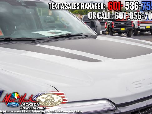 New 2026 Ford F250 Lariat w/ Black Appearance Package AWD/4WD image 37