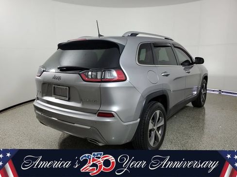 Used 2019 Jeep Cherokee Limited w/ Luxury Group AWD/4WD image 5