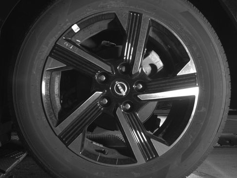 Used 2025 Nissan Sentra SV image 14