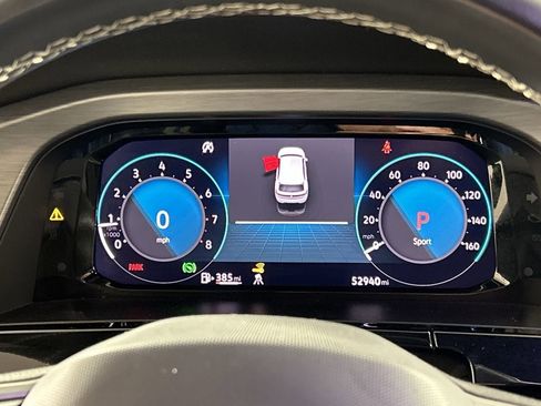 Used 2024 Volkswagen Atlas Cross Sport SE image 14