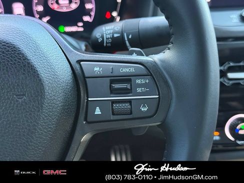 Used 2025 Honda Accord Sport image 29