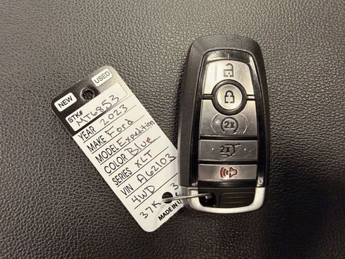 Used 2023 Ford Expedition XLT image 48