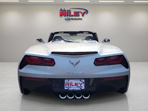 Used 2014 Chevrolet Corvette Stingray Convertible w/ 2LT Preferred Equipment Group RWD image 9