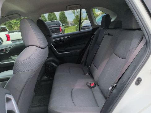 Used 2019 Toyota RAV4 LE w/ All Weather Liner Package AWD/4WD image 13
