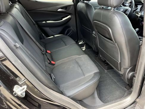 Certified 2021 Buick Encore GX Preferred w/ Sport Touring Package FWD image 22