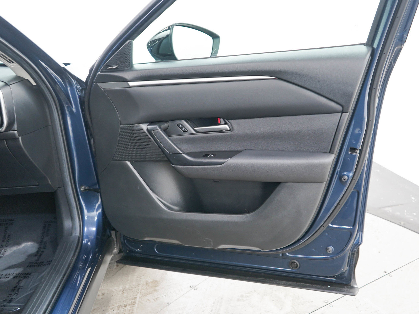 Used 2025 MAZDA CX-50 AWD 2.5 S w/ Cargo Package image 9