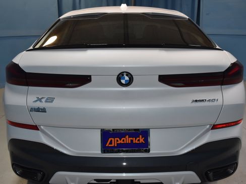 New 2026 BMW X6 xDrive40i w/ Executive Package image 23