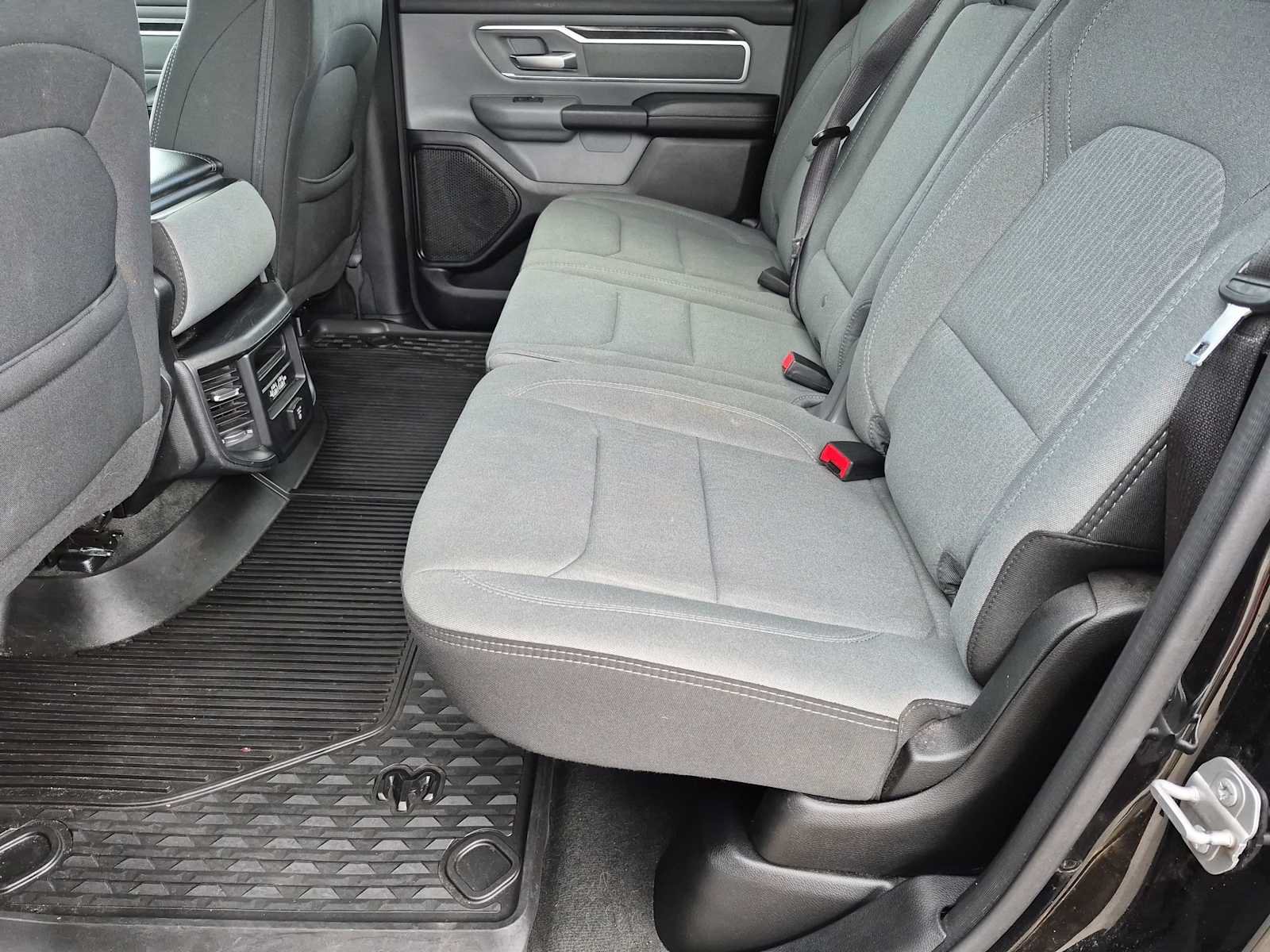 Used 2020 RAM 1500 Big Horn AWD/4WD image 20