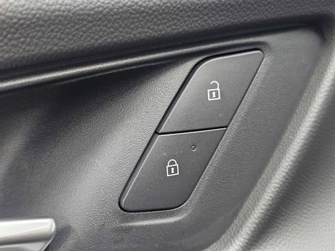 New 2026 Chevrolet Equinox LT w/ Convenience Package II AWD/4WD image 26