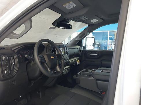 New 2026 Chevrolet Silverado 2500 Custom w/ Custom Value Package AWD/4WD image 2