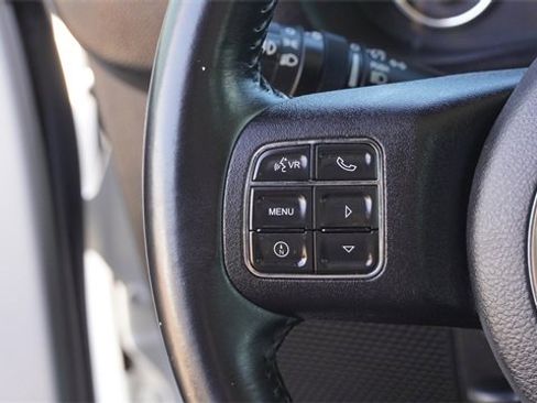 Used 2016 Jeep Wrangler Sport w/ Connectivity Group image 21