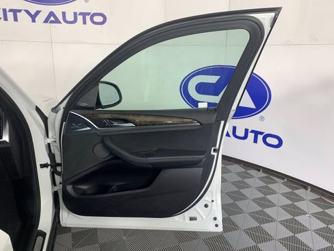 Used 2019 BMW X3 xDrive30i w/ Premium Package image 40