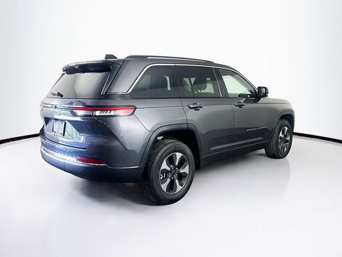 Used 2022 Jeep Grand Cherokee Limited 4xe w/ Luxury Tech Group II image 9