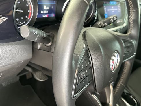 Used 2021 Buick Encore GX Preferred image 18