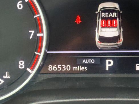 Used 2023 Nissan Rogue S AWD/4WD image 18