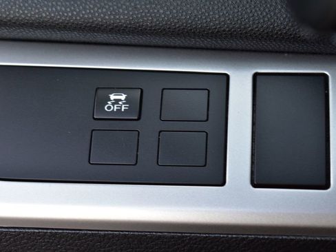 Used 2012 MAZDA MAZDA3 i Sport image 37