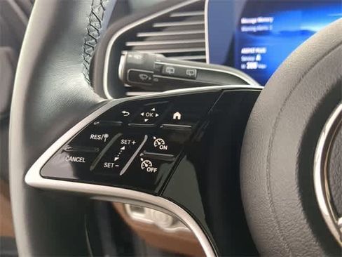 Certified 2024 Mercedes-Benz GLE 350 4MATIC image 25