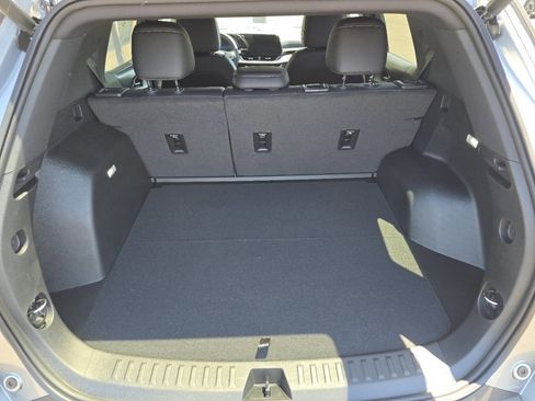 New 2026 Chevrolet Equinox LT w/ Convenience Package II AWD/4WD image 14