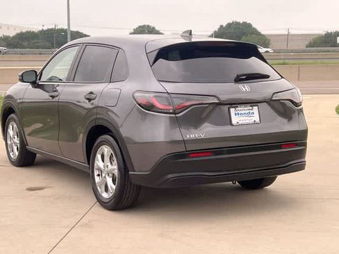 Used 2025 Honda HR-V LX image 5