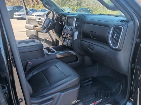 Used 2020 Chevrolet Silverado 1500 LT Trail Boss image 14