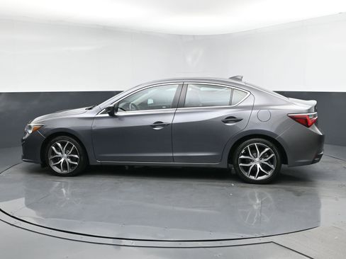 Used 2022 Acura ILX w/ Premium Package image 4