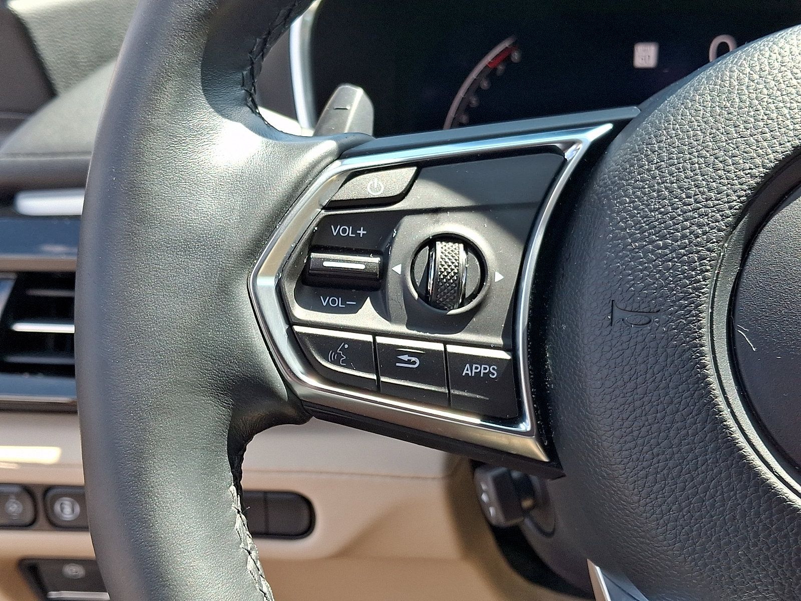 Certified 2024 Acura MDX w/ Technology Package AWD/4WD image 22