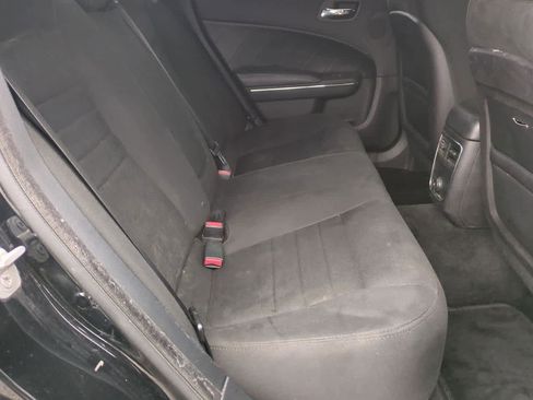 Used 2014 Dodge Charger R/T w/ Wheels & Tunes Group image 19